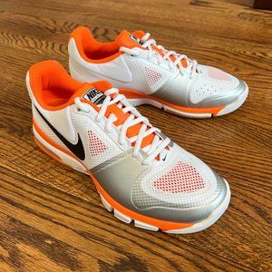 Nike Women's Air Extreme Volley Shoes